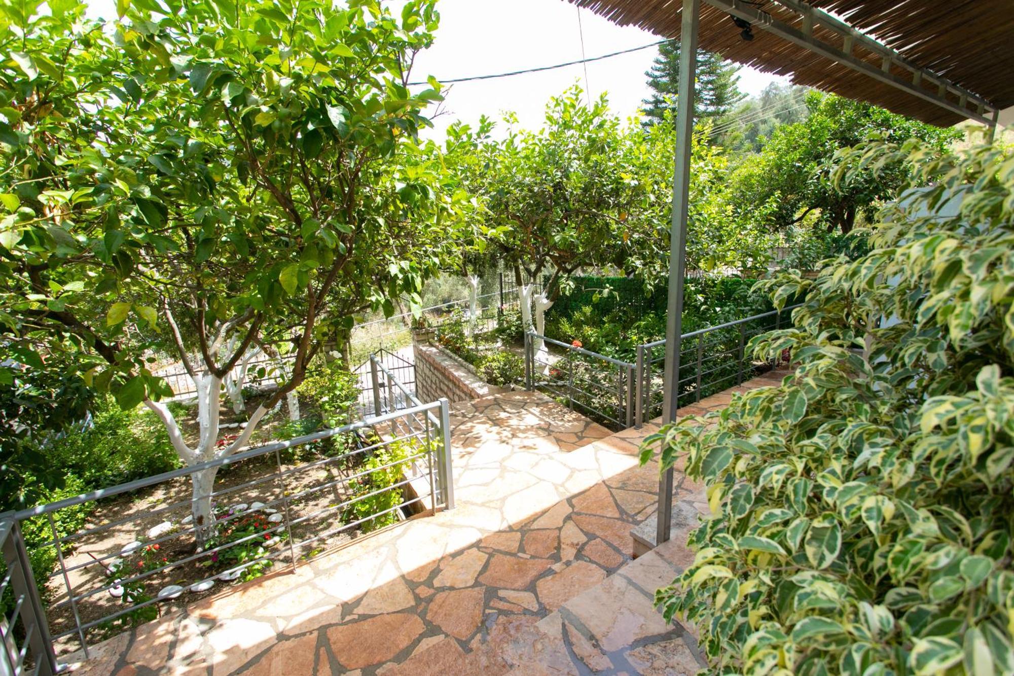 Ella Apartments ปาร์กา ภายนอก รูปภาพ